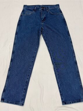 NWT Wrangler Rustler Men 30x30 Relaxed Fit Straight Leg Heavyweight Denim Jeans